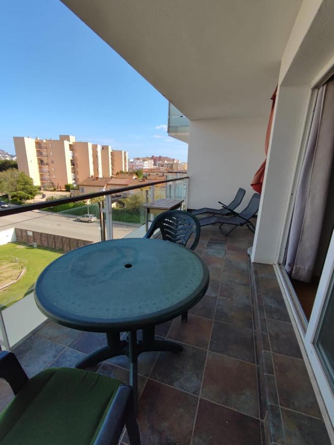 Appartement Proche Commerces Avec Grande Terrasse Et Piscine Rosas Exterior foto